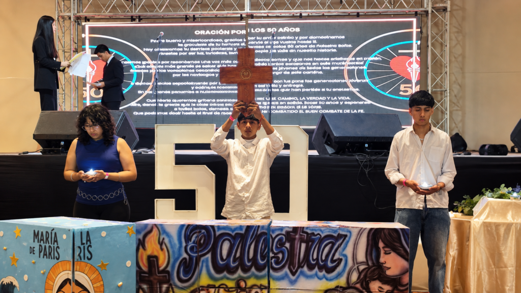 ¡Felices 50 años, Palestra!